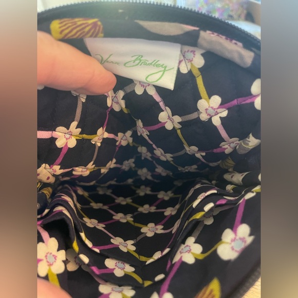 Vera Bradley mini hipster in Floral Nightingale pattern - Picture 4 of 4